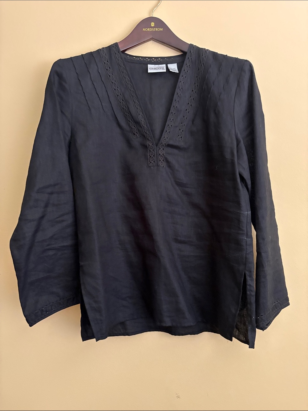 Chico’s 💯 percent linen black top size 8 but Chico’s is a zero. EUC
